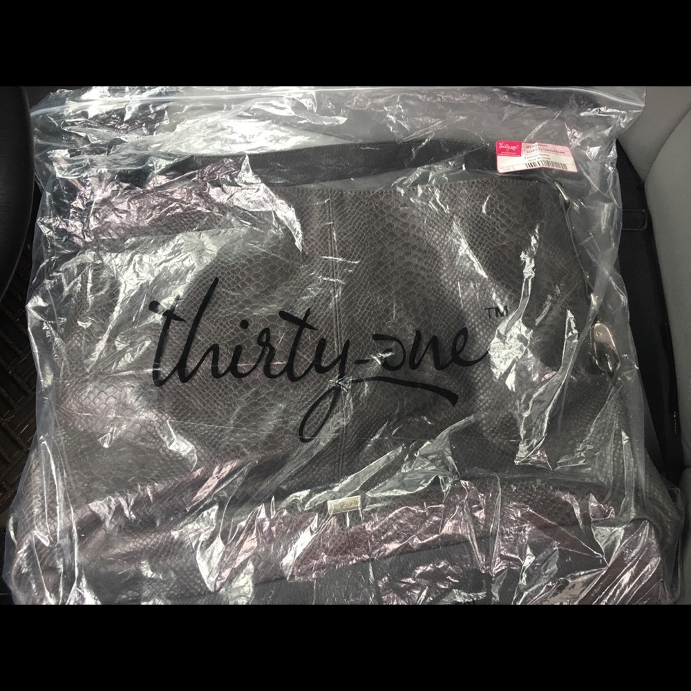 Thirtyone Fashion Games NIP charcoal